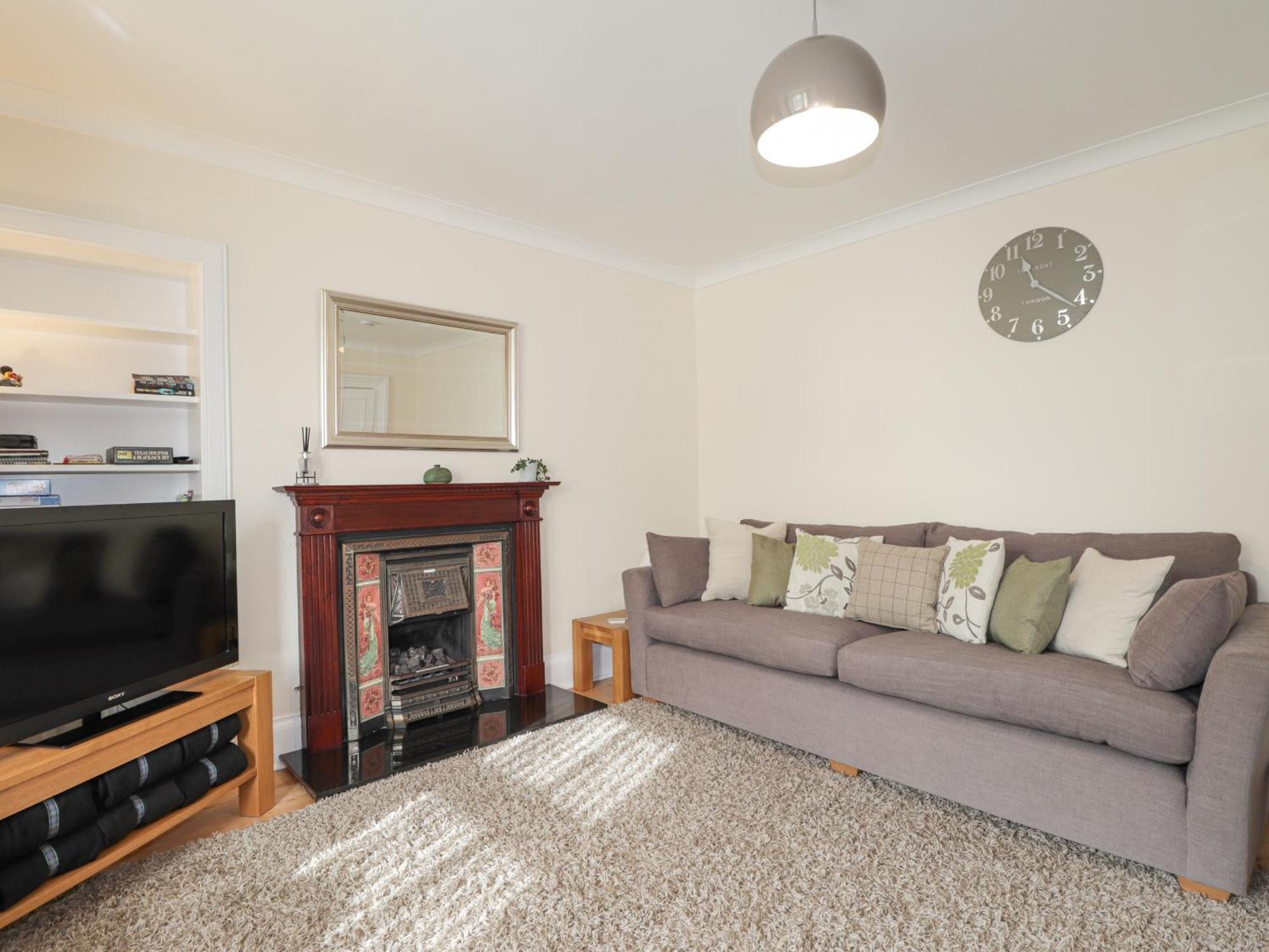 16 Fairfield Road Villa Inverness Bagian luar foto