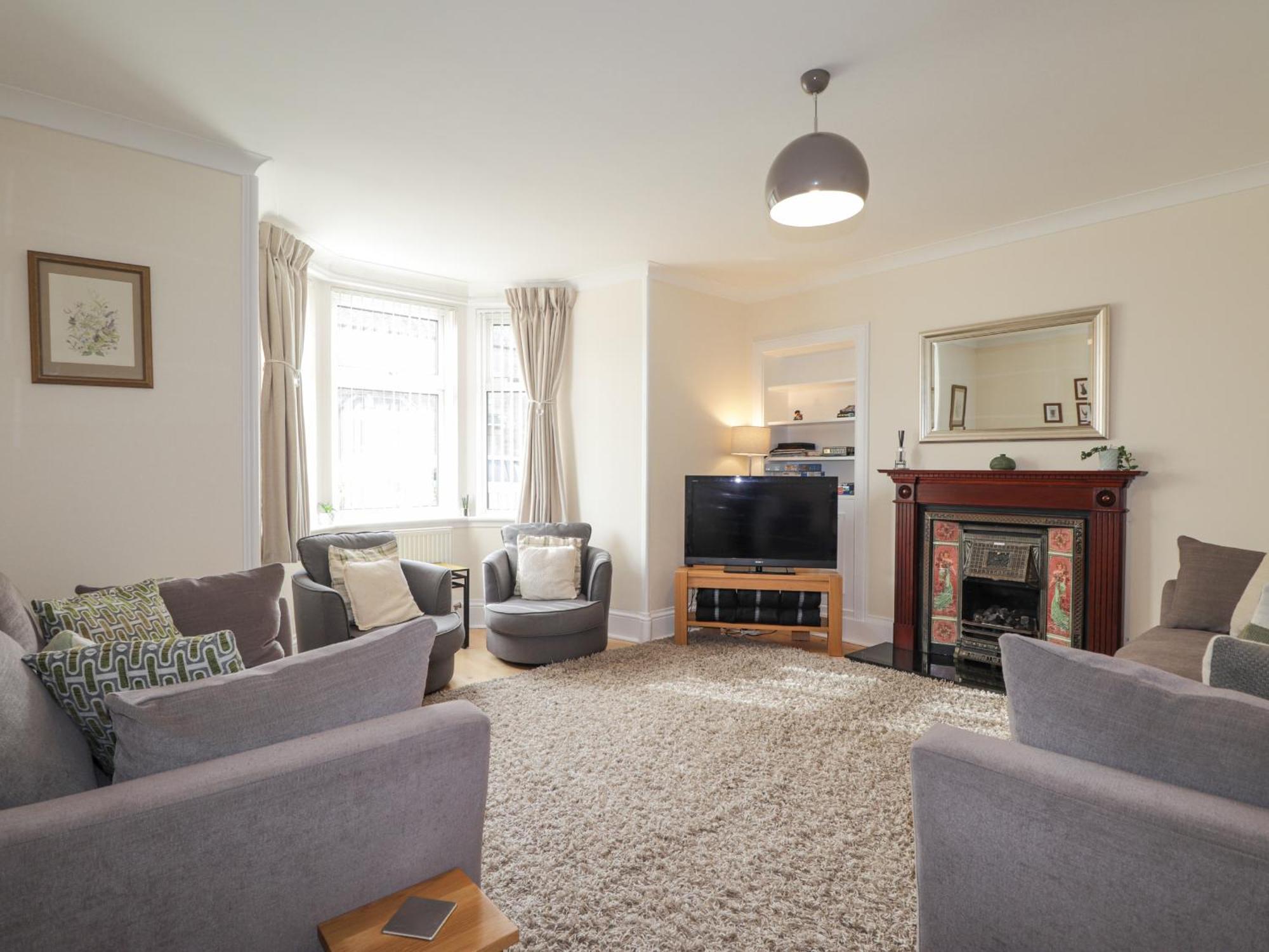 16 Fairfield Road Villa Inverness Bagian luar foto